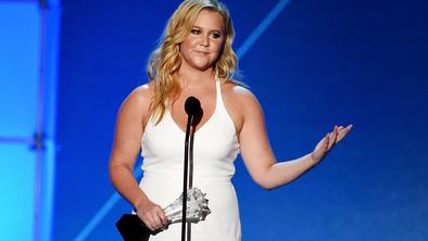 Amy Schumer nosi številko 38 in ima "močnejšo postavo"