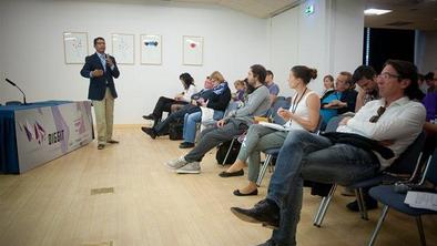 Vzporedni program: od osnov startupov do krize tradicionalnih medijev