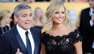 George Clooney je Stacy podaril prstan