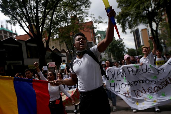 Protesti v Kolumbiji | V Kolumbiji so iz države izgnali 59 Venezuelcev, ki jih sumijo vpletenosti v nedavni val nasilnih protivladnih protestov. | Foto Reuters