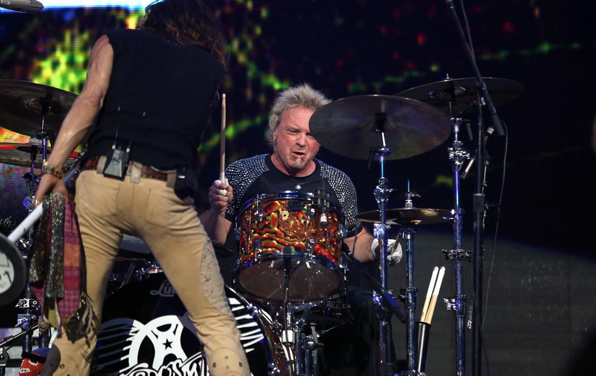 Aerosmith | Bobnar Joey Kramer, ustanovni član Aerosmithov, se želi vrniti v skupino, a mu kolegi tega ne dovolijo. | Foto Getty Images