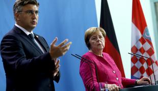 Angela Merkel v Zagrebu ostro proti populizmu v EU