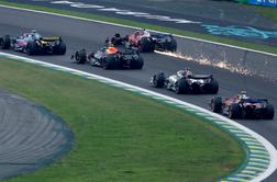 V živo: Piastriju 10 sekund kazni, Ferrariju se je dirka že sesula