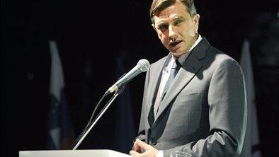 Hrvaški portal index.hr v osebnosti tedna o premieru Pahorju 