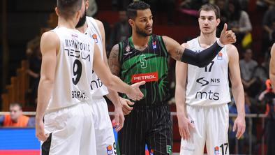 Crvena zvezda do pričakovane zmage, zdaj se liga ABA umika reprezentančni košarki