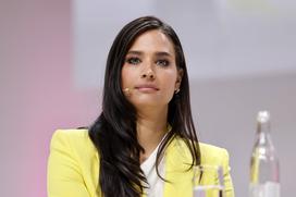 Amira Pocher