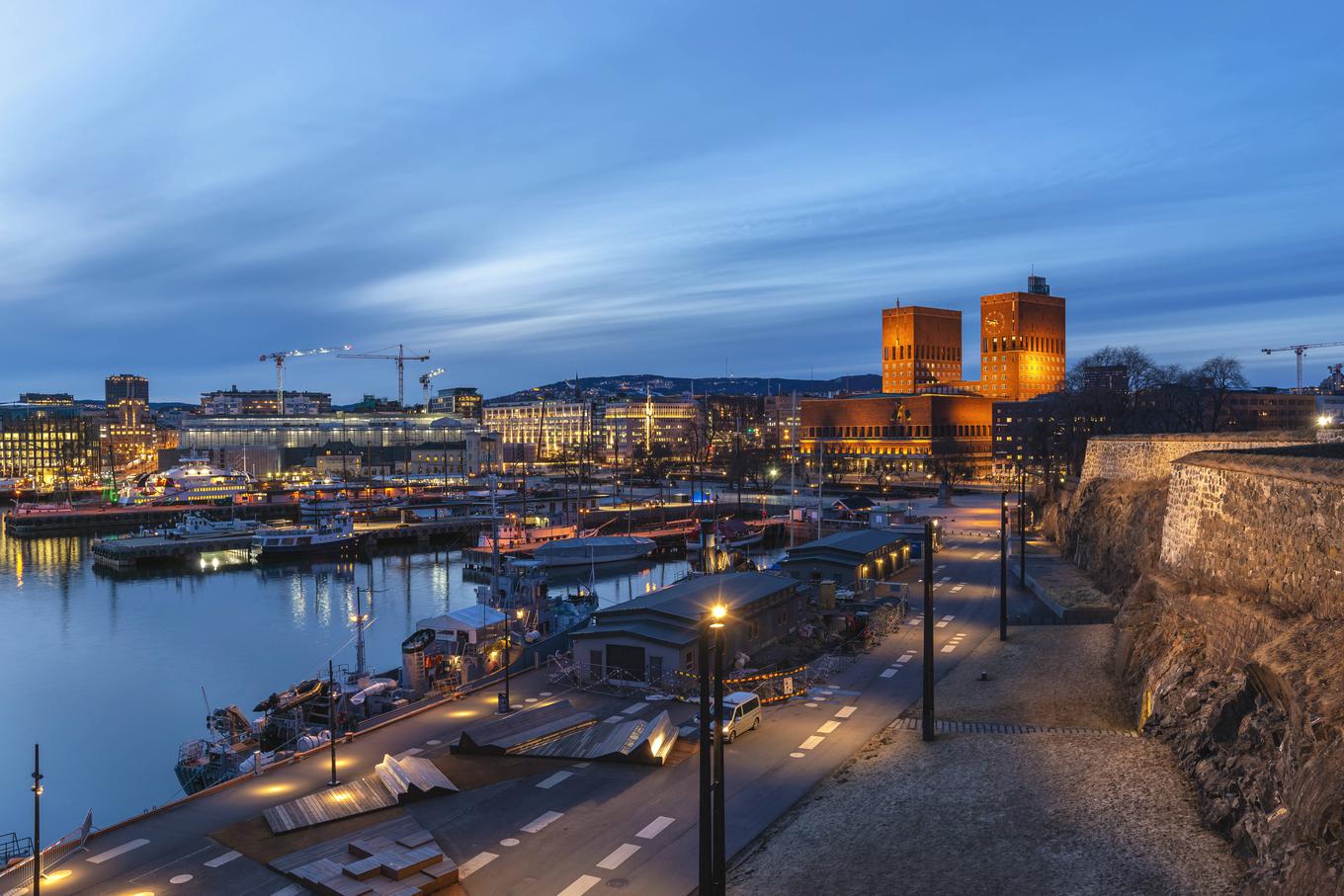 Norveška v strahu: kaj vemo o domnevnem ruskem napadu