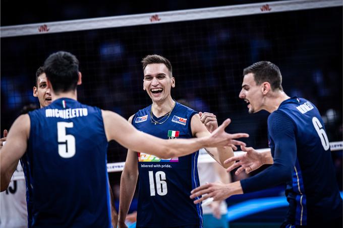 Italijani so v eni uri odpravili Argentino. | Foto: Volleyball world