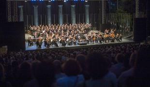 Orkester Komične opere iz Berlina za začetek Festivala Maribor