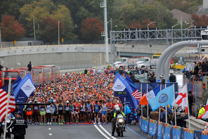 Maratona se je udeležilo 50.000 tekačev iz 125 držav. | Foto: Reuters