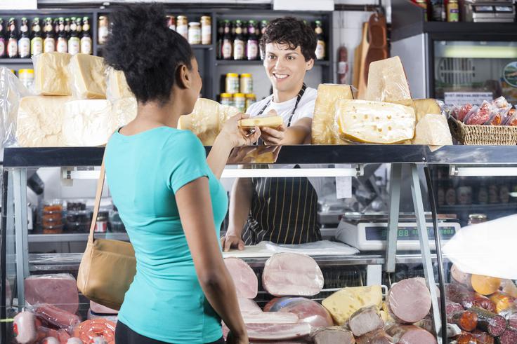 "V programu Trgovec in na naši šoli je velik poudarek na praktičnem pouku. Ta poteka na šoli v različnih oblikah, veliko pouka pa poteka tudi v trgovinskih podjetjih." | Foto: Thinkstock
