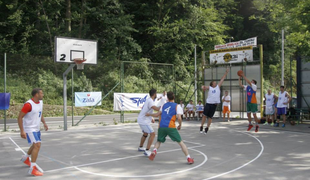 Pred "uličarji" le še zadnja postaja