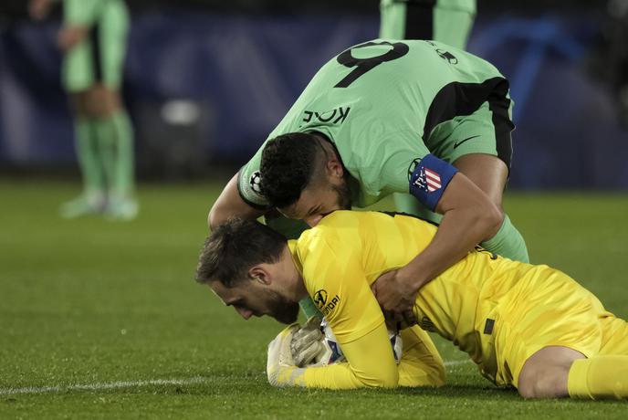 Oblak dosegel želeno, Šeško od raja do pekla