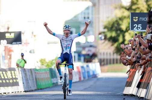 Pogačar trdno številka 1, Omrzel na lestvici UCI skočil za kar 141 mest