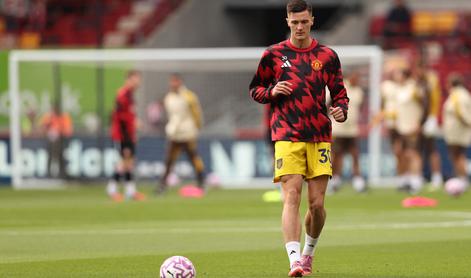 V živo: Šeško tretjič od prve minute, čas za prvi gol?