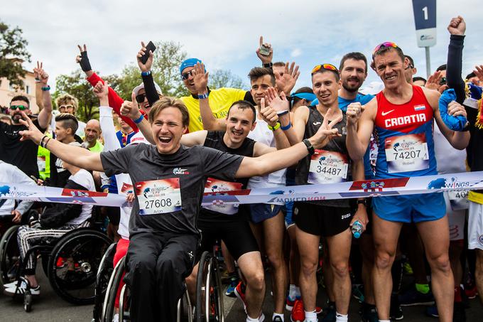 Na hrvaški trasi teka Wings For Life World Run teče tudi Robert Radojković, ki je v preteklosti na teku Wings zmagal že v Sloveniji in na Hrvaškem. V Zadru je tudi Aron Anderson, dvakratni globalni zmagovalec teka Wings, ki je tokrat sodeloval kot poročevalec in motivator. | Foto: Grega Valančič/Sportida