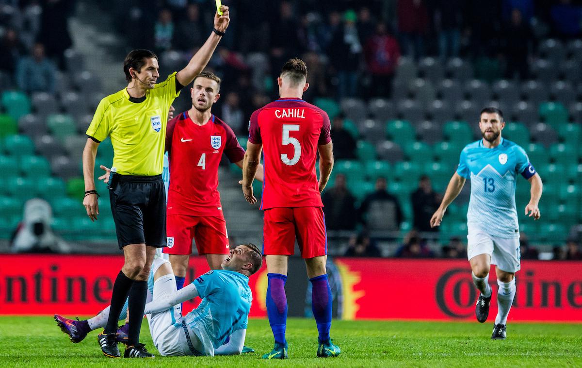 Gary Cahill Josip Iličić | Gary Cahill, ki je z Anglijo igral tudi v Stožicah, se poslavlja od reprezentance. | Foto Grega Valančič/Sportida