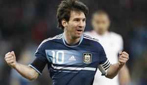 Messi s trojčkom pokazal pot Sloveniji (video)