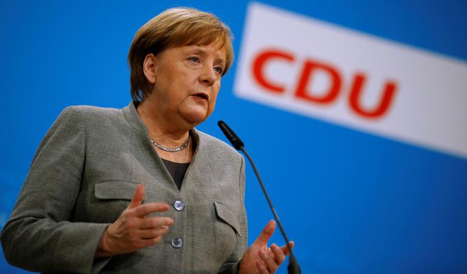 Vlada Angela Merkel je dolgo podpirala in subvencionirala dizelsko tehnologijo, ki ima v primerjavi z bencinsko nižji izpust CO2. | Foto: Reuters