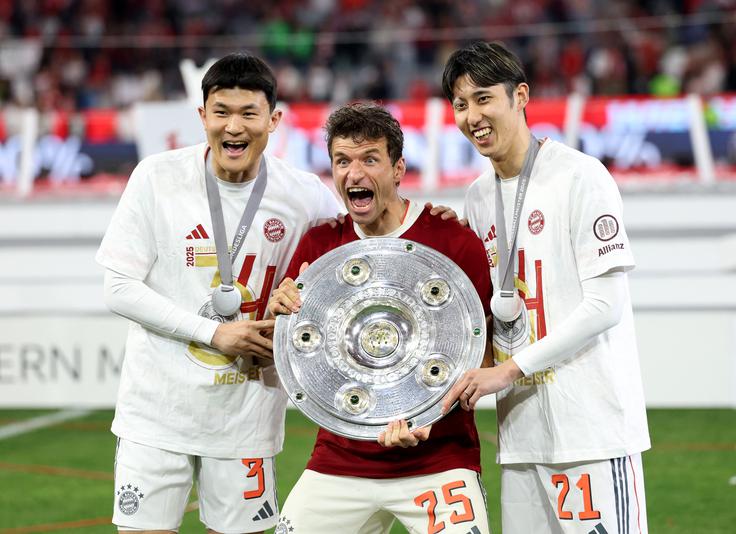 Thomas Müller se je od Bayerna poslovil že s 34. lovoriko. | Foto: Reuters