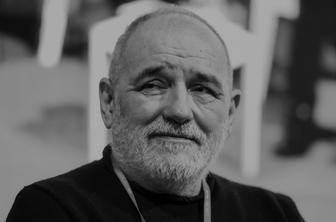 Danes pogreb Balaševića, udeležil se ga je tudi Zoran Janković
