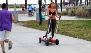 Personal rover – električno mini vozilce za vse razmere in vsak dan