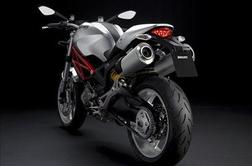 Ducati monster 1100 (S)