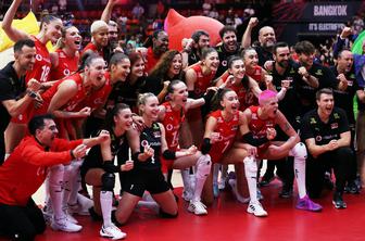 Italijanke po hudi bitki v veliki finale, tam prvič v zgodovini Turkinje