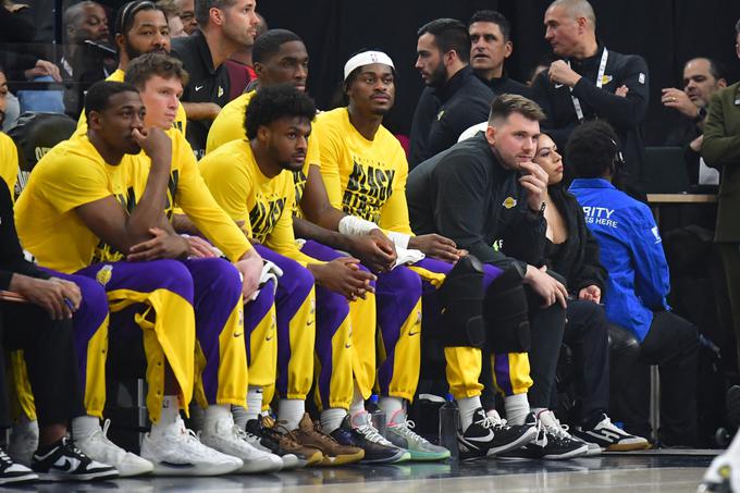 Luka Dončić LeBron James | Foto: Reuters