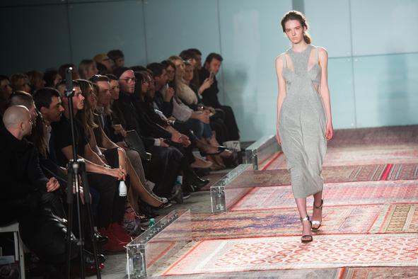 Večina obiskovalcev LJFW nima v omari nobenega dizajnerskega kosa