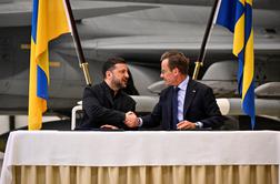 Ukrajina namerava kupiti do 20 lovcev gripen, še 16 jih bo podarila Švedska