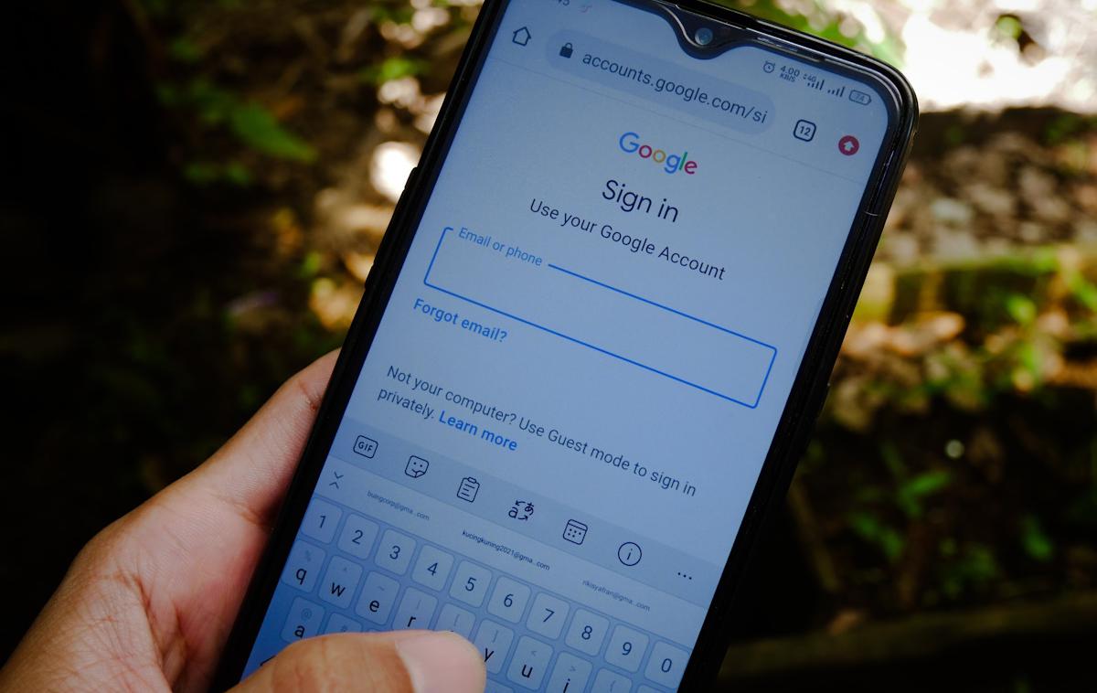 Google | Kdor se bo prihodnje leto poskusil prijaviti v svoj pozabljen Googlov račun in preveriti vsebino, bo morda ugotovil, da to ni več mogoče. | Foto Shutterstock