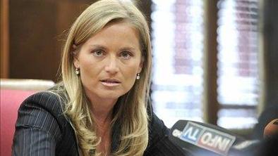 Svetlik napovedal "modernejši koncept družinske skupnosti"