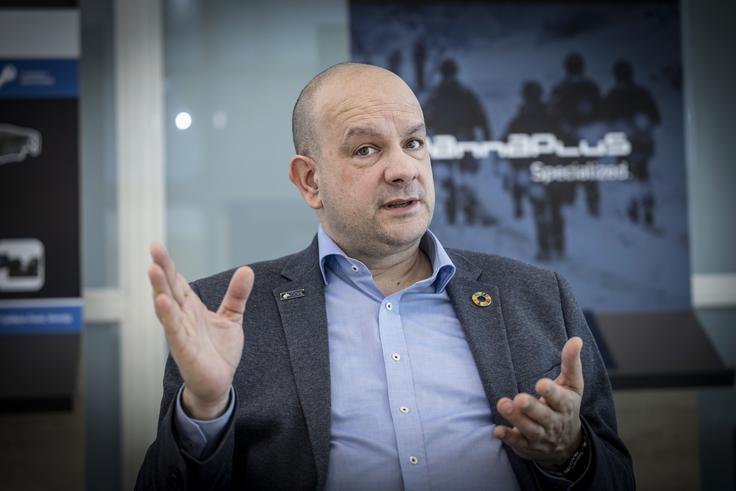 Sajovic in Skalar: Slovenija na SIDEC-u dokazuje, da zmore več kot le podizvajalsko vlogo. | Foto: Ana Kovač