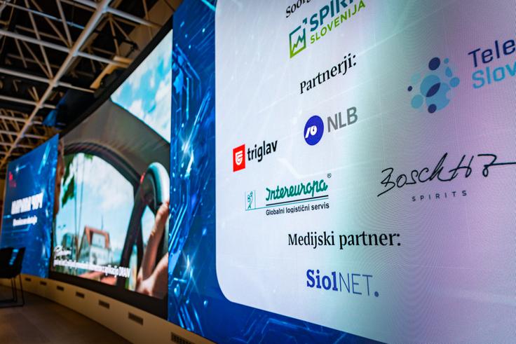 Marko Grobelnik z Instituta Jožef Stefan je opozoril, da umetna inteligenca napreduje hitreje, kot jo zmorejo spremljati družba in regulatorji. | Foto: Gaja Hanuna