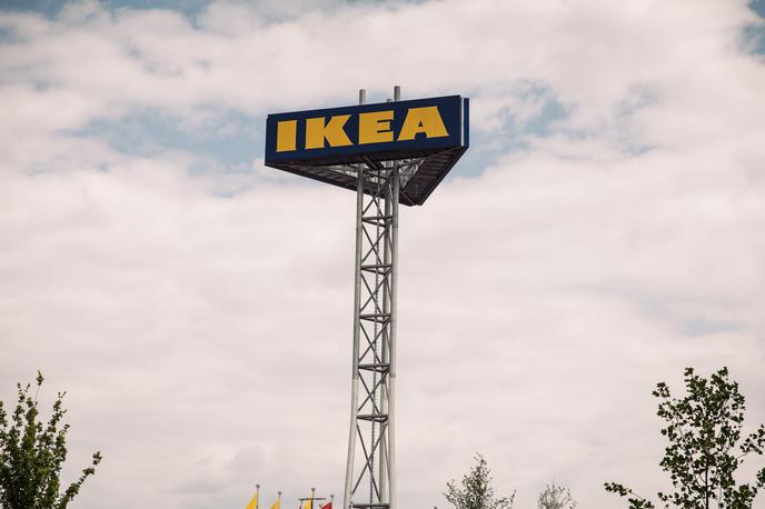 IKEA Dom je tudi zunaj, april 2026 | Ikeo je leta 1943 v mestu Almhult ustanovil švedski podjetnik Ingvar Kamprada. | Foto IKEA