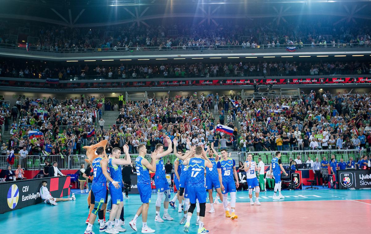 Slovenija odbojka | Slovenski odbojkarji so z zmago s 3:1 nad Bolgarijo napredovali v četrtfinale evropskega prvenstva. | Foto Saša Pahič Szabo/Sportida