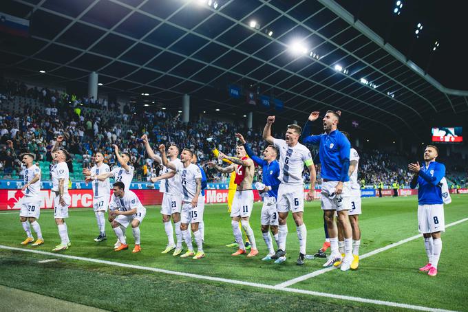 Tako je bilo na zadnji domači tekmi Slovenije v tem kvalifikacijskem ciklusu na skoraj povsem polnih Stožicah proti Danski. | Foto: Grega Valančič/Sportida
