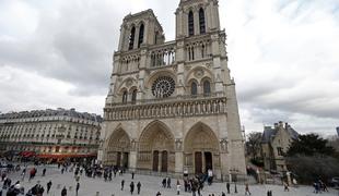 Poglejte, kako je bila videti znamenita katedrala Notre-Dame v Parizu #foto
