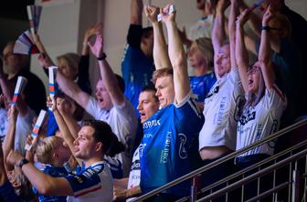 Fenomen, kot ga še ni bilo: Zaradi evropskega prvenstva zaprli parlament