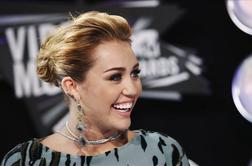Miley Cyrus bo dobila svakinjo
