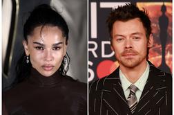 Po osmih mesecih zveze sta pevec in igralka zaročena