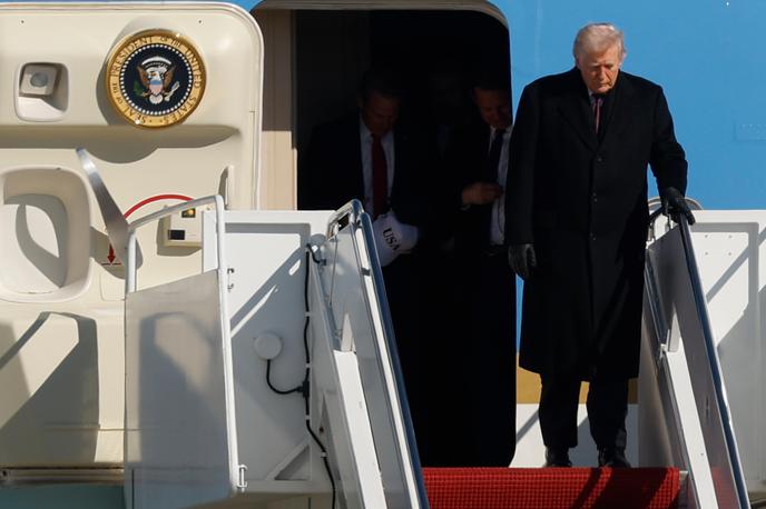 Donald Trump | Donald Trump naj bi razmišljal o zelo tvegani vojaški operaciji: zavzetju strateško pomembnega iranskega otoka Harg. | Foto Guliverimage