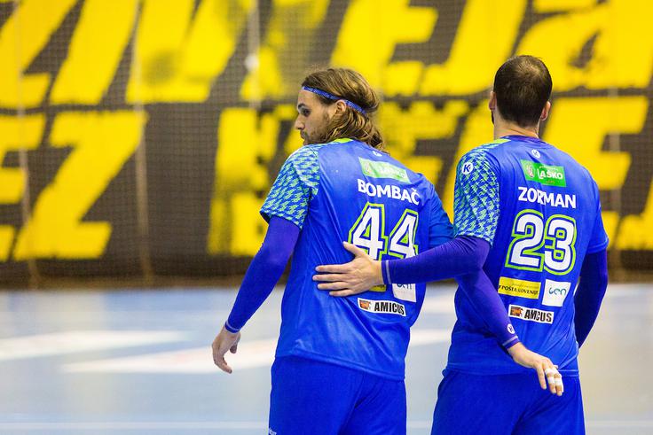 Slovenija je v drugem polčasu strnila vrste. | Foto: Žiga Zupan/Sportida