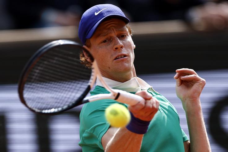 Jannik Sinner je drugi niz dobil po podaljšani igri. | Foto: Reuters