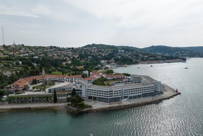 Skrivnostni madež v Piranskem zalivu: do jutra je izginil