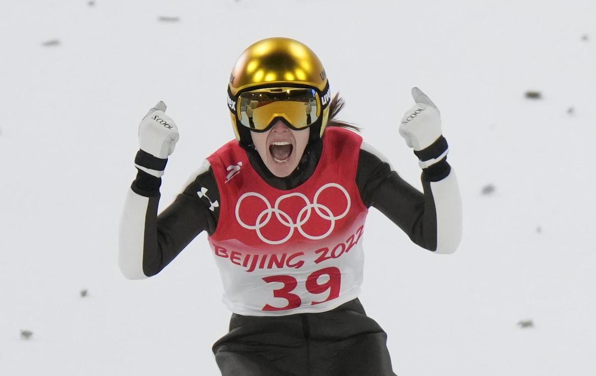 Urša Bogataj | Urša Bogataj je olimpijska prvakinja. | Foto Guliverimage