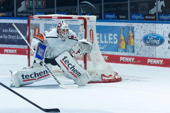 Dres Olimpije bo oblekel vratar Dustin Tokarski