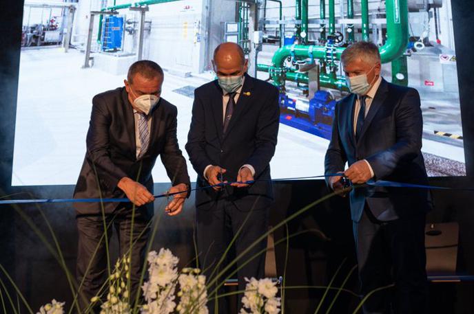 Janez Janša | V Termoelektrarni Brestanica so danes odprli nov, sedmi plinski blok. Slovesnosti se je udeležil tudi premier Janez Janša. | Foto Gov.si