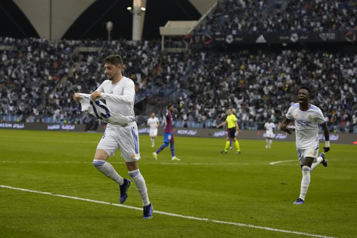 Atraktivni večni derbi je v korist Reala odločil Federico Valverde. | Foto: Guliverimage/Vladimir Fedorenko